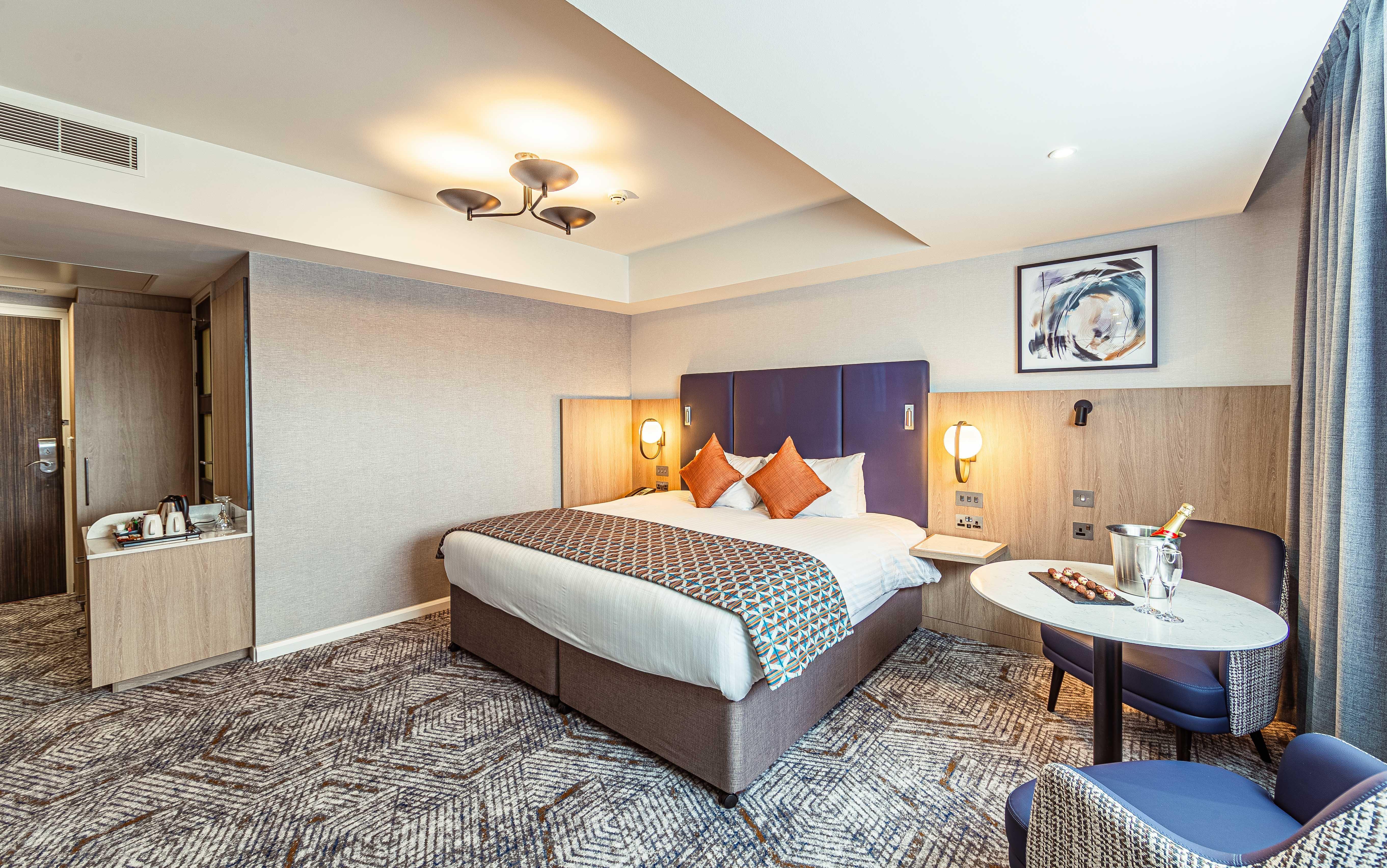 Hotel Crowne Plaza Reading Exterior foto