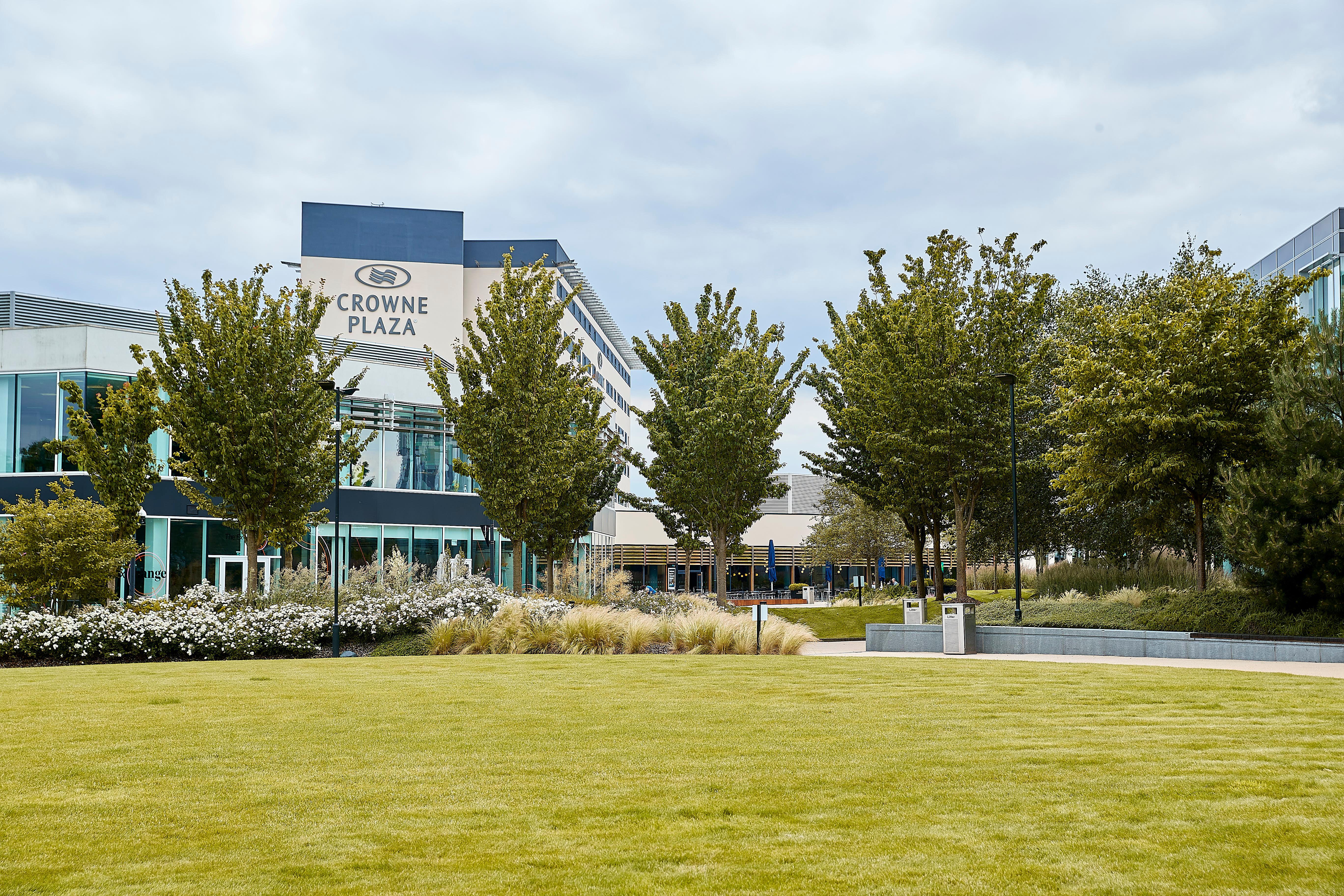 Hotel Crowne Plaza Reading Exterior foto