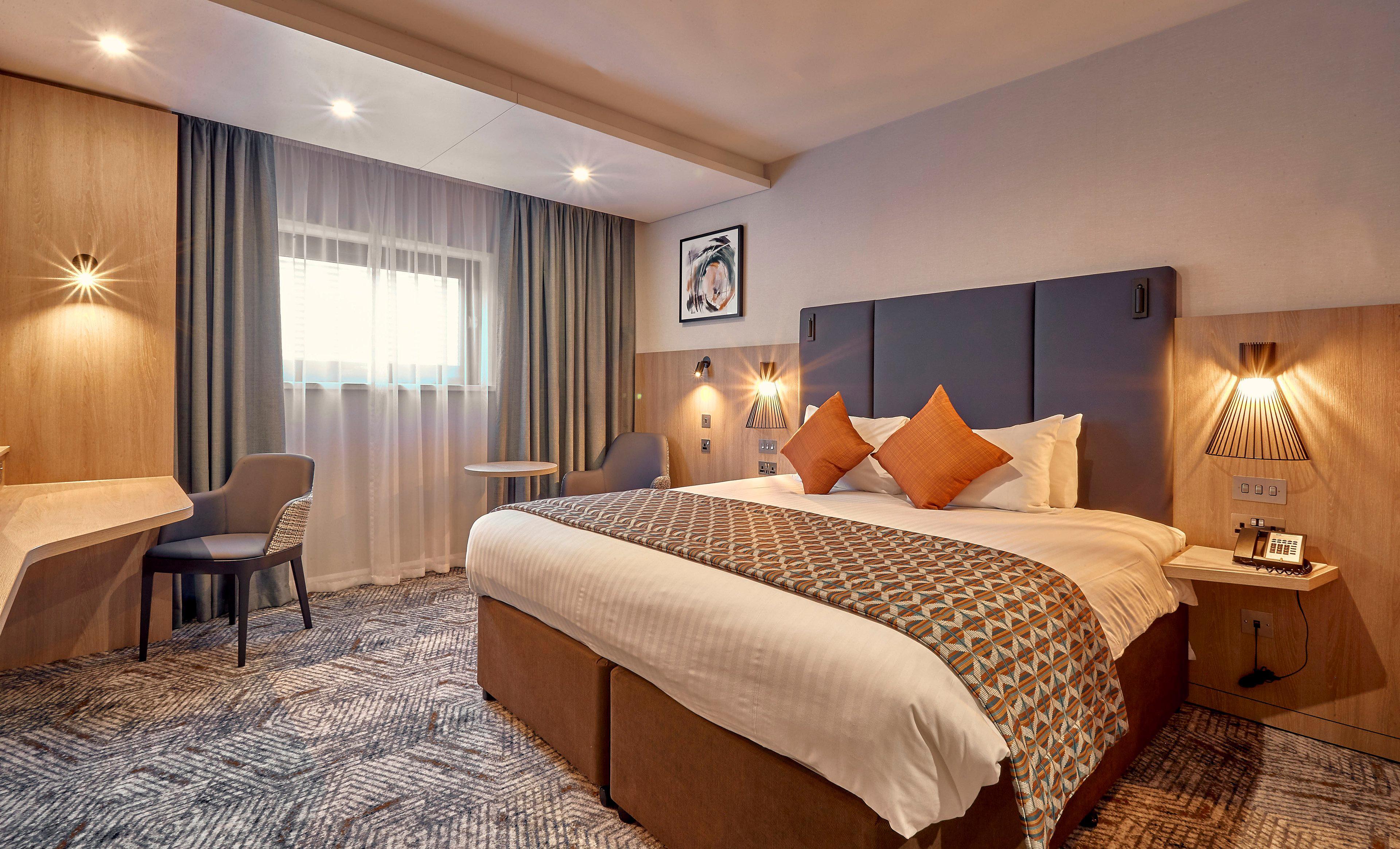 Hotel Crowne Plaza Reading Exterior foto