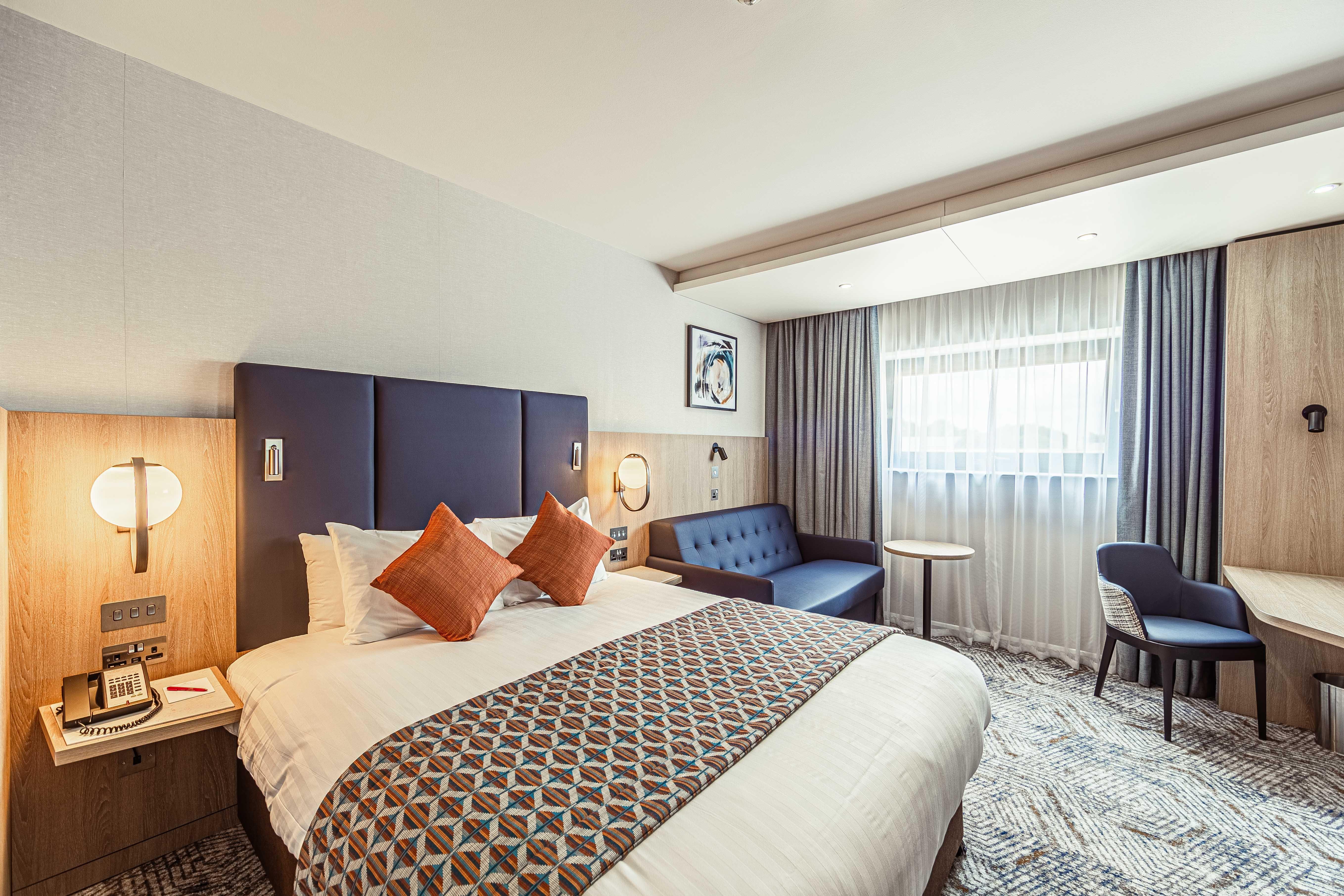 Hotel Crowne Plaza Reading Exterior foto